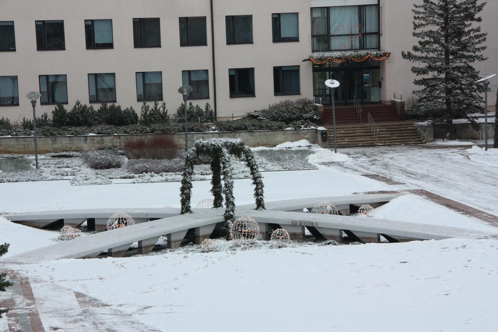 Hotel Madona Zewnętrze zdjęcie